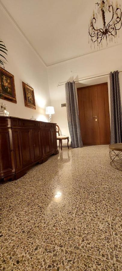 Apartmán La Casa Sotto Il Castello Bracciano  Exteriér fotografie